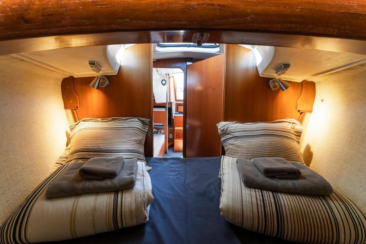 Seaside Chill-Out Stay On A Sail Yacht بْوُرتو كاليرو المظهر الخارجي الصورة