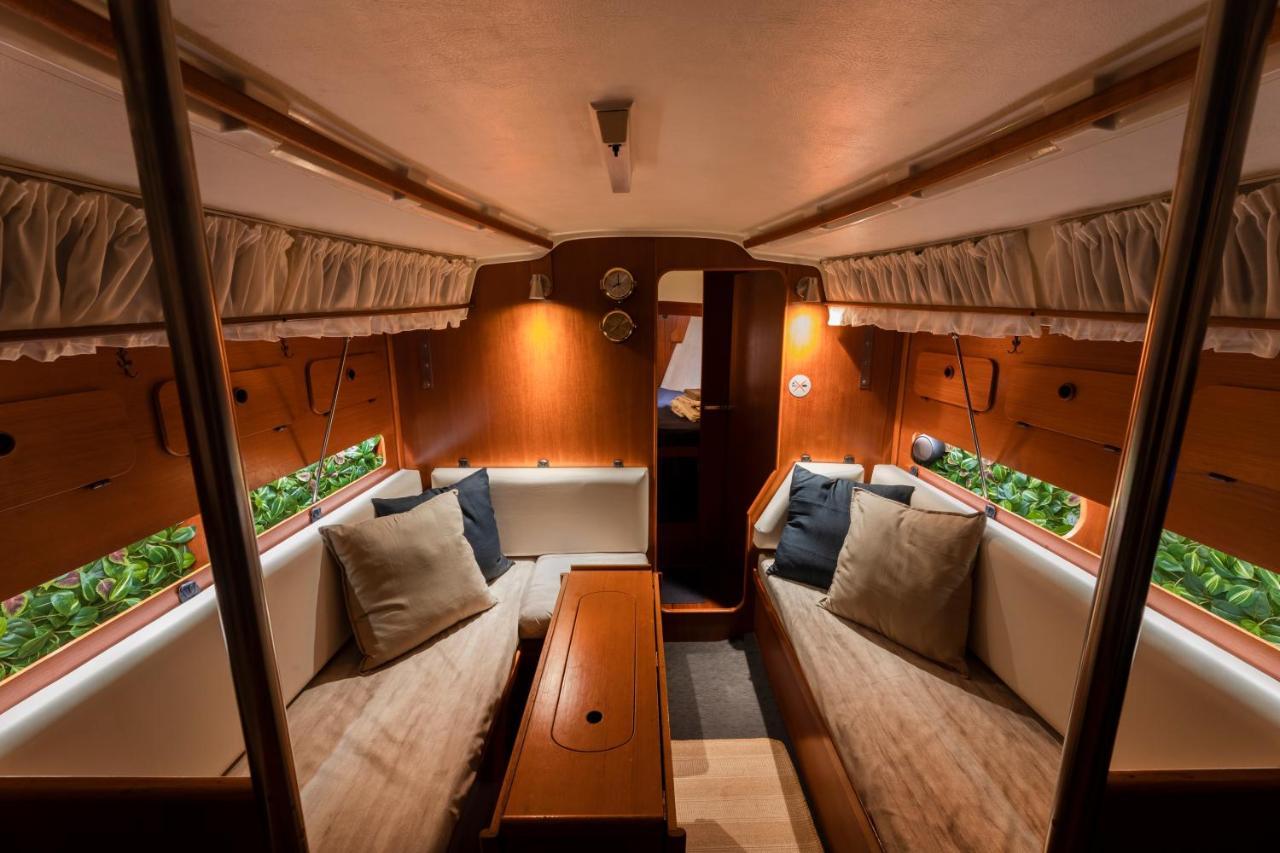 Seaside Chill-Out Stay On A Sail Yacht بْوُرتو كاليرو المظهر الخارجي الصورة